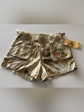 Da Nang NWT girls size 12 cargo shorts